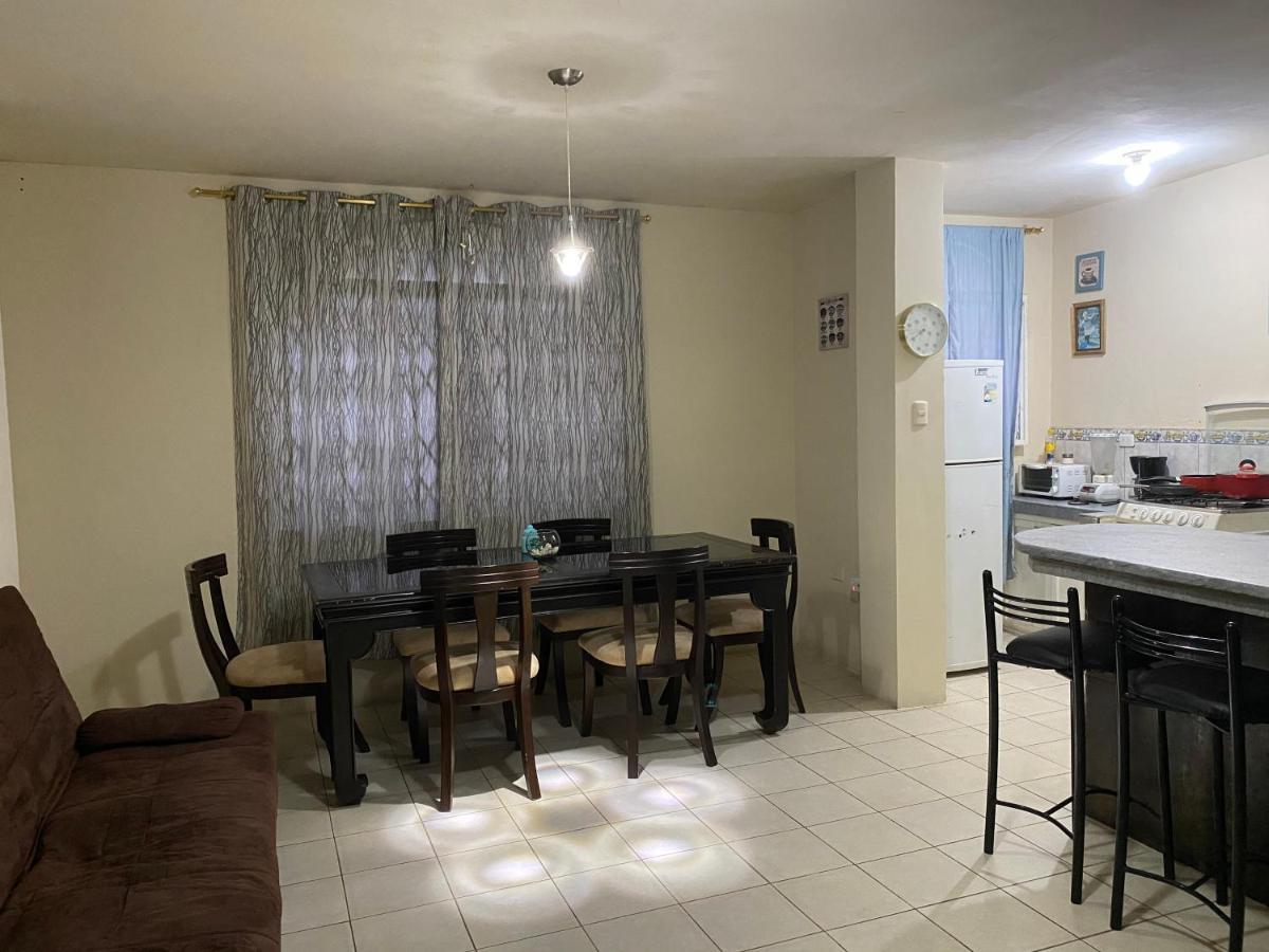 Playa Suites, Cerca Del Malecon 曼塔 外观 照片