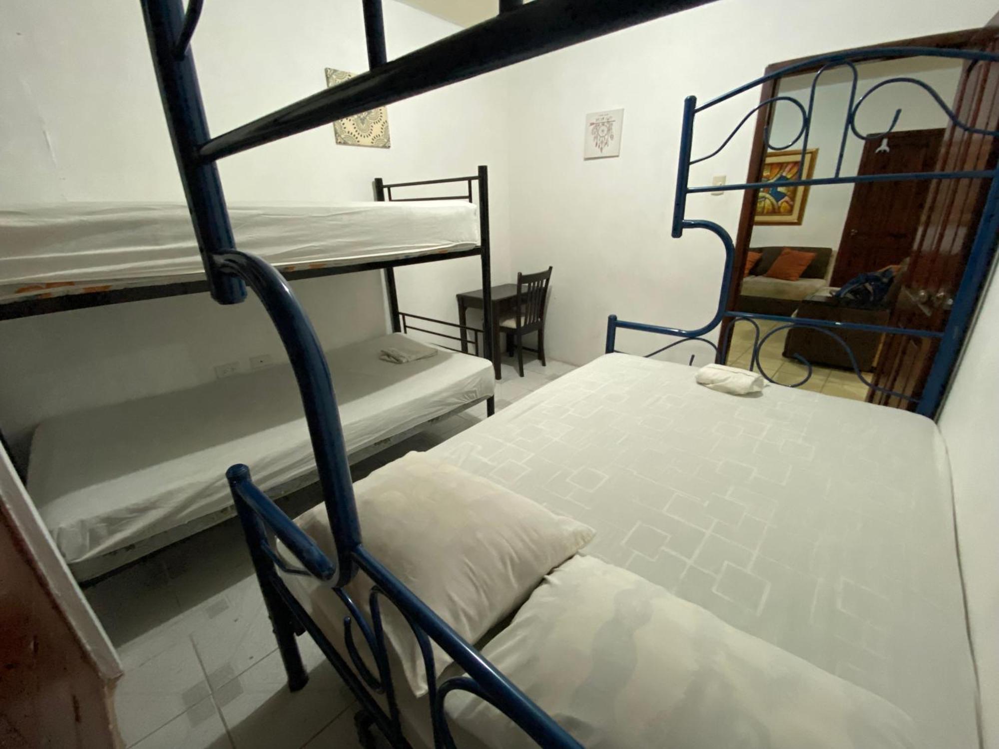 Playa Suites, Cerca Del Malecon 曼塔 外观 照片
